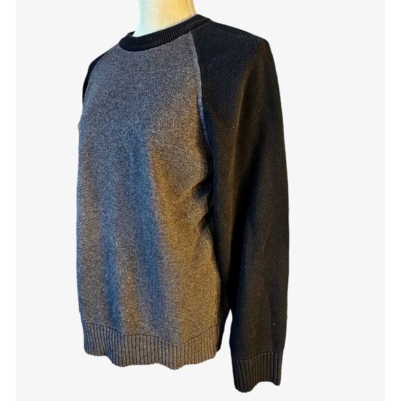 Gap Lightweight Black/Gray Raglan Pullover Sweater Y2K casual Size Large - Picture 2 of 9